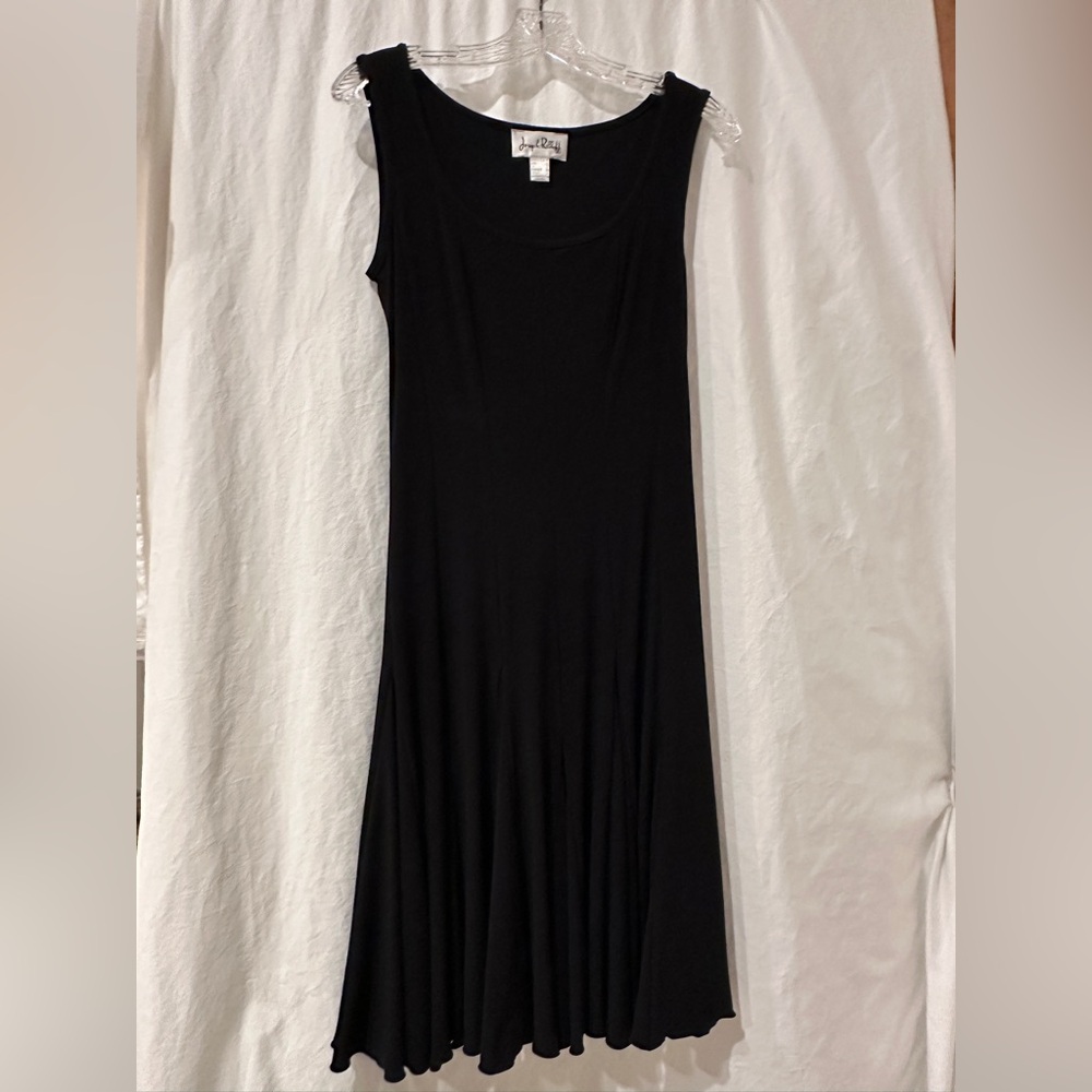 Joseph Ribkoff Dress-Black Sleeveless knee length, swing hem!